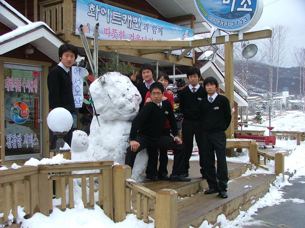 White Cabin Pyeongchang Exterior foto